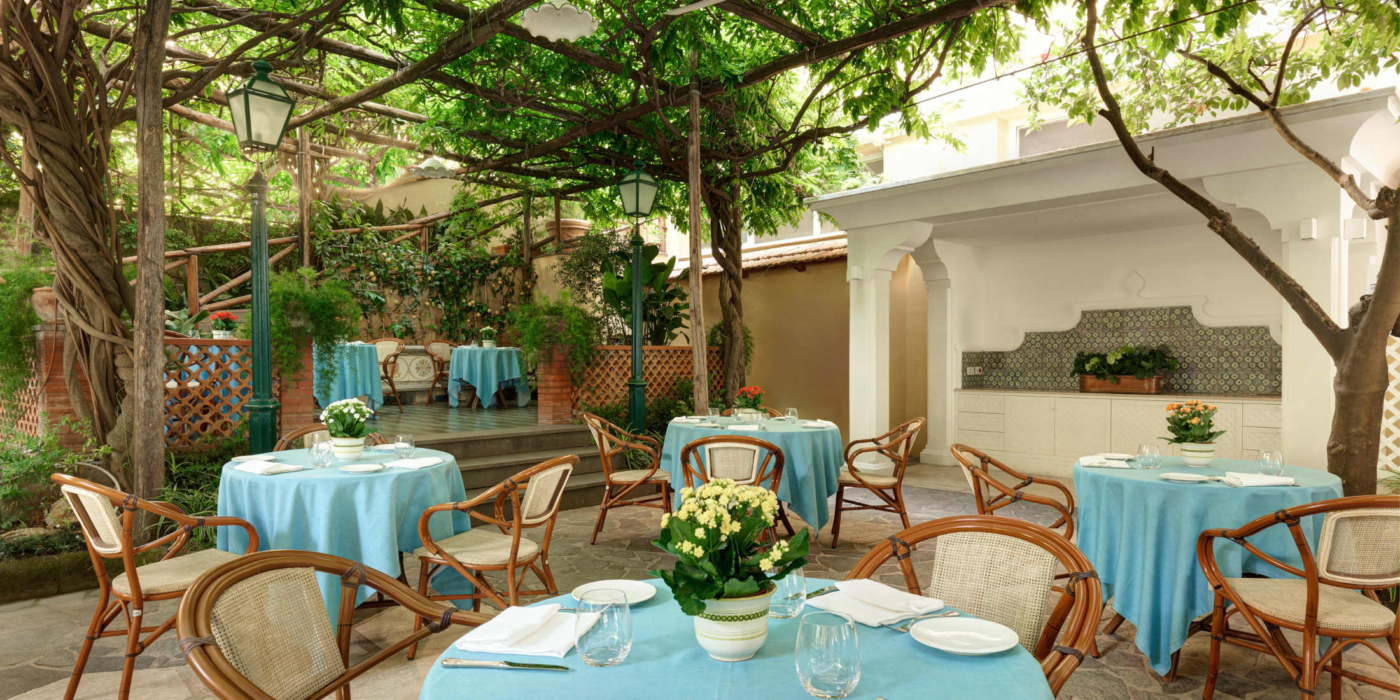 The Garden Snack Bar  Grill Sito