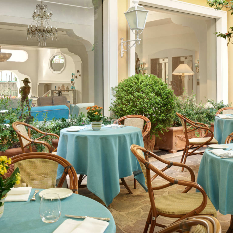 B The Garden Snack Bar  Grill Sito