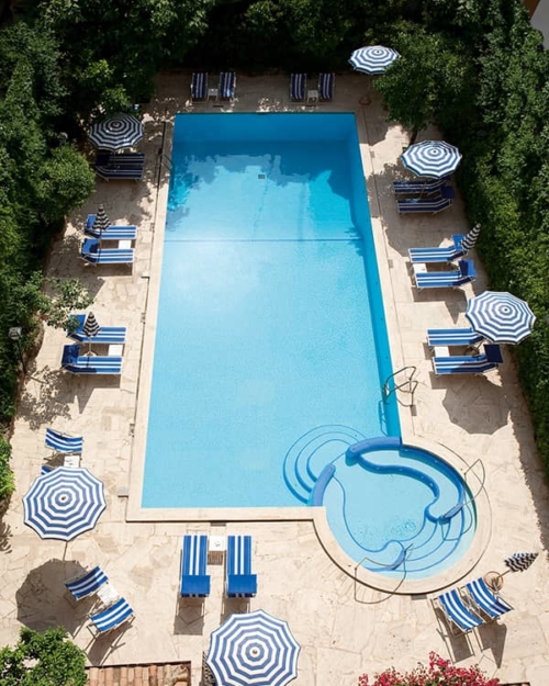 PiscinainGiardinovistadallalto